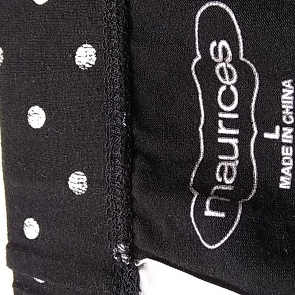 Maurices Women's Polka-dot Capri Leggings - Picture 3 of 5